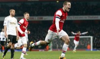 El United y el Arsenal accedieron a la siguiente etapa de la copa