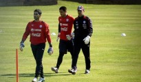 El meta se comienza a ganar la confianza de los compañeros.