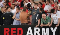La policía de España ha tomado medidas especiales para no sufrir inconvenientes con los hinchas de Manchester United