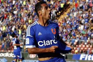 César Cortés anotó el primer  gol de La "U" en la victoria ante Deportes Iquique