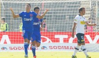 Duma fue figura: anotó dos goles en el Superclásico.