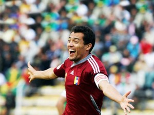 Juan Arango es considerado el mejor exponente del fútbol en Venezuela y es la llave maestra de su selección