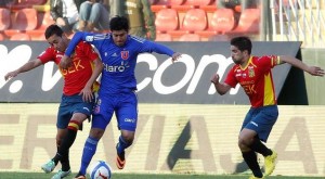 Los azules fueron una ingrata visita en Plaza Chacabuco.