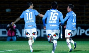 Pablo hernández anotó el gol del triunfo que le permite a O'Higgins meterle presión a la UC.