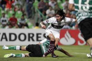 El cuadro granate se impuso por 2-0 y dejó en el camino al Santos Laguna