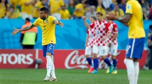 Neymar fue figura y anotó dos goles en el triunfo de Brasil ante Croacia.