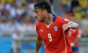 Mauricio Pinilla llega a su quinto club en la Serie A de Italia, luego de haber militado en Chievo Verona, Grosseto, Palermo y Cagliari.