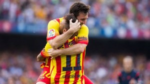 La combinación de Messi y Neymar JR le dio su tercer triunfo al Barça.