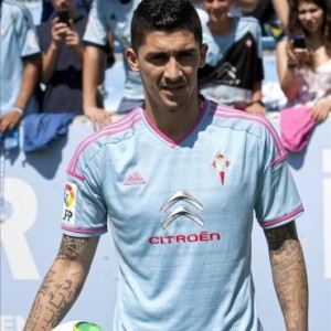 El "Tucu" Hernández anotó su primer gol en la Liga de España.