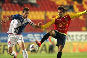 Unión Española quiere un triunfo contra Ñublense para mantenerse arriba en la tabla.