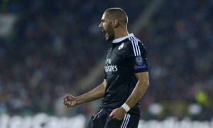 Karim Benzema logró darle el triunfo al Real Madrid.