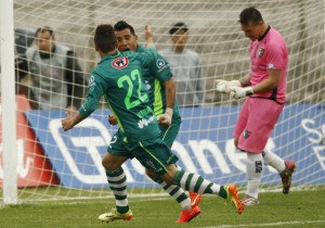 Luna y Gutiérrez celebrando el único tanto del partido.