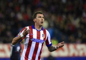 Mandzukic anotó hattrick en victoria del Atlético Madrid.