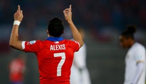 Alexis Sánchez por fin se encontró con el gol.