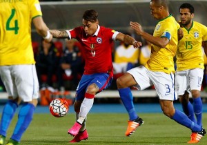 Vargas llegó a 23 goles con la camiseta de la Roja.
