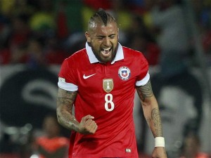 Arturo Vidal anotó el gol de Chile, pero no fue suficiente.