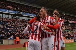 La combinación Shaquiri-Arnautovic liquidó al Manchester City.