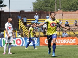 Vargas, Troncoso y Churín metieron a la UDC en la post temporada.