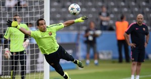 claudio bravo como portero