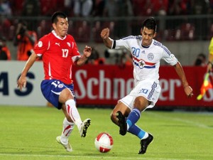 Chile y Paraguay juegan esta noche en el Defensores del Chaco por las clasificatorias al Mundial de Rusia 2018.