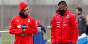 Jorge Valdivia entrena con La Roja