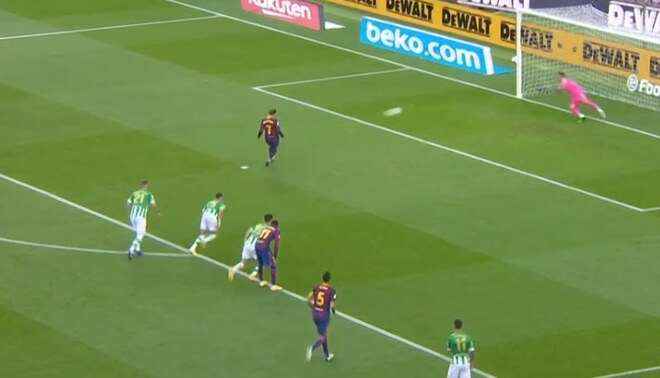 penal bravo griezmann barcelona betis