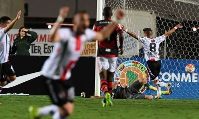 Palestino logró una gran hazaña al vencer en Brasil al Flamengo y clasificar a cuartos de la Copa Sudamericana.