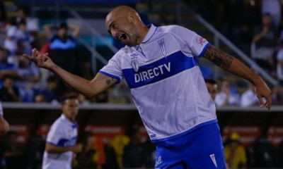 Santiago Silva por fin anotó por la Universidad Católica. Y fue por partida doble.