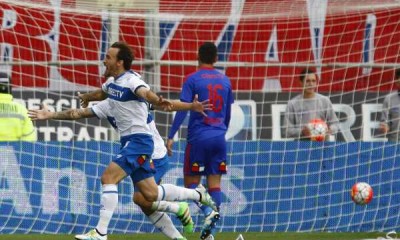 Universidad Catolica derrota a Universidad de Chile