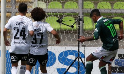 Wanderers goleó a Colo Colo en Playa Ancha y lo hunde aún más en el último lugar.