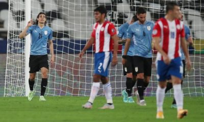 uruguay paraguay cavani gol