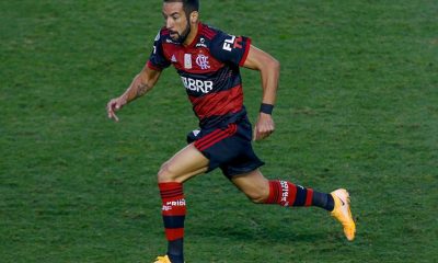 Mauricio Isla flamengo