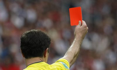 tarjeta roja arbitro