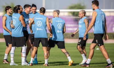 uruguay entrenamiento qatar 2022