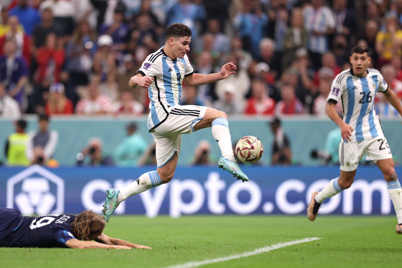 Juli n lvarez el ni o goleador que siempre est sonriendo todofutbol cl