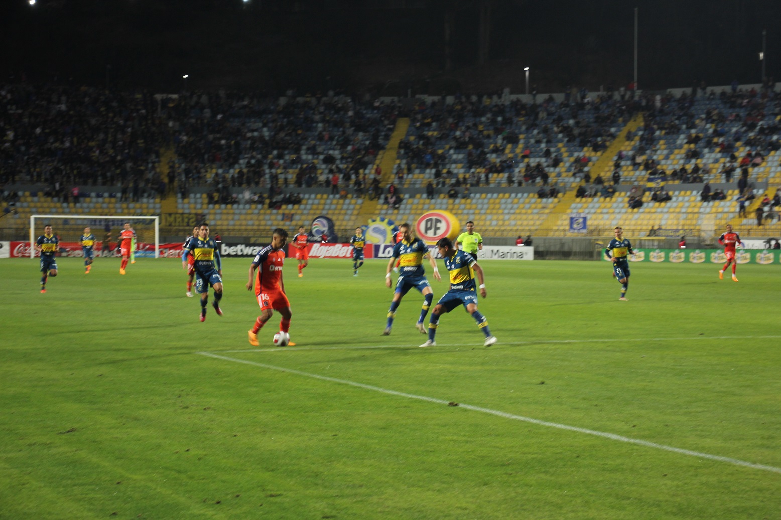 guerra universidad de chile everton