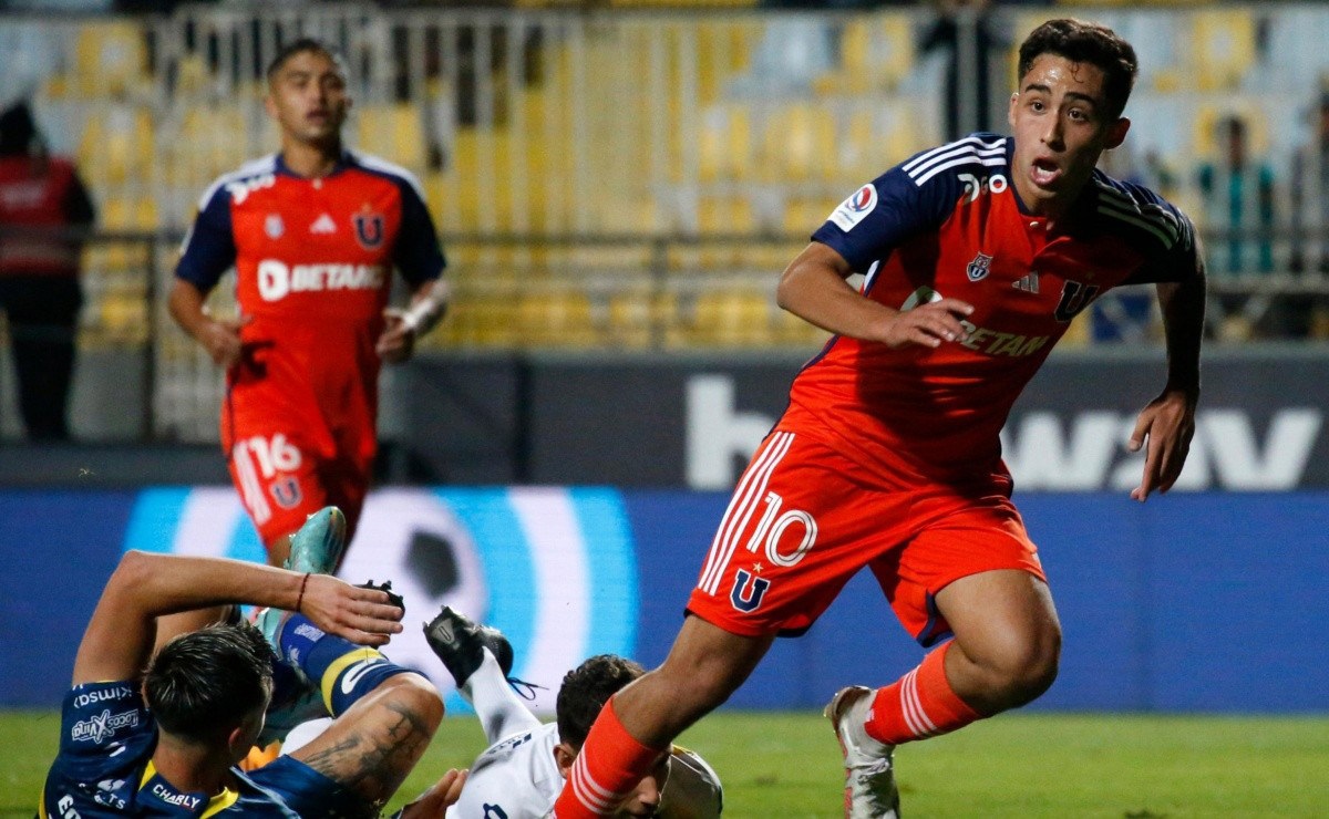 lucas assadi universidad de chile rojo