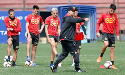 union espanola ronald fuentes entrenamiento