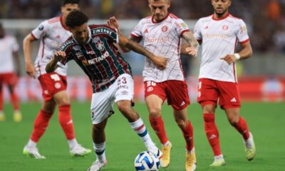 aranguiz fluminense v internacional semi final copa conmebol libertadores