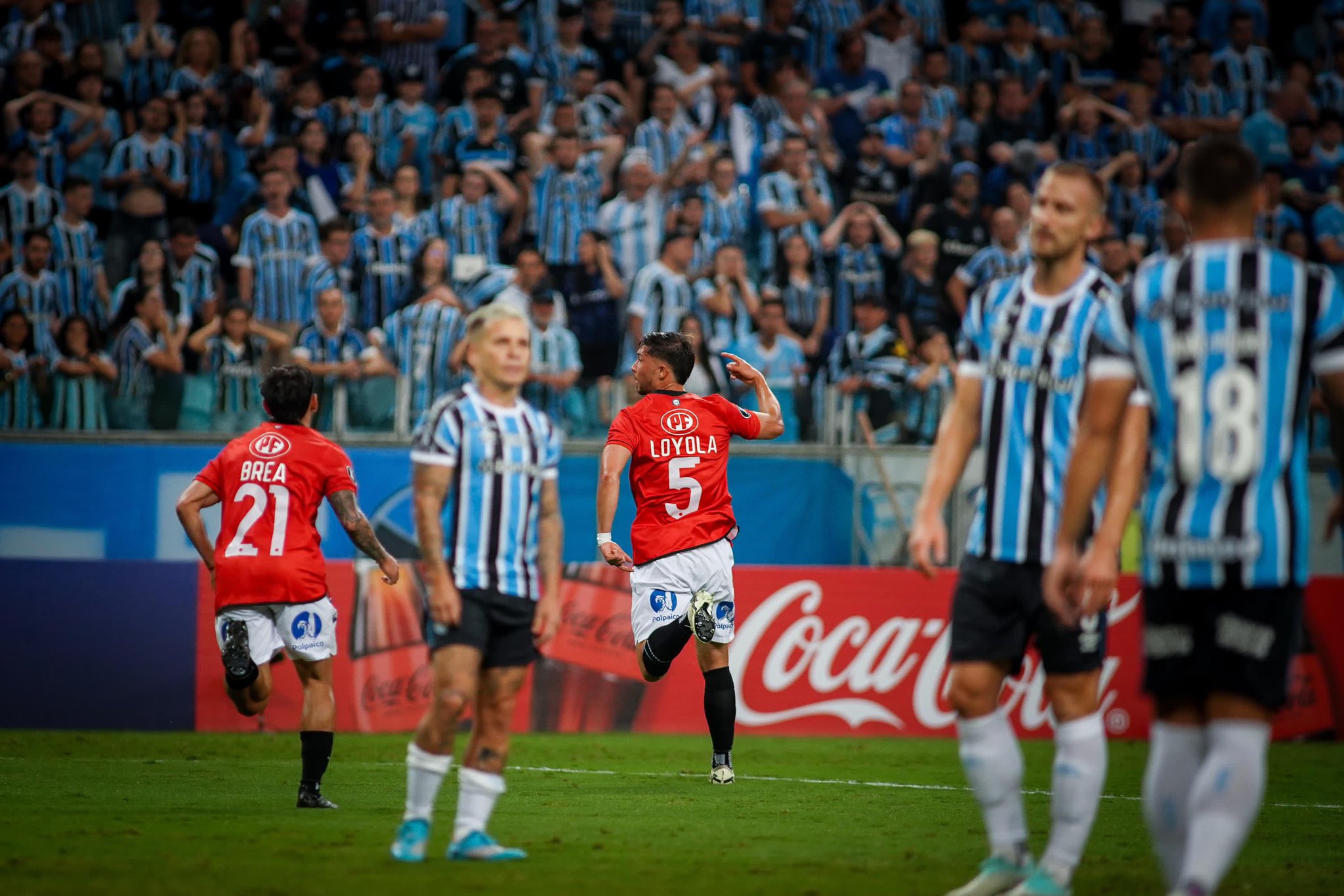 gol loyola huachipato gremio