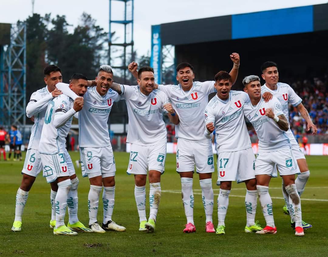 Gana la U: el Romántico Viajero va por otro clásico