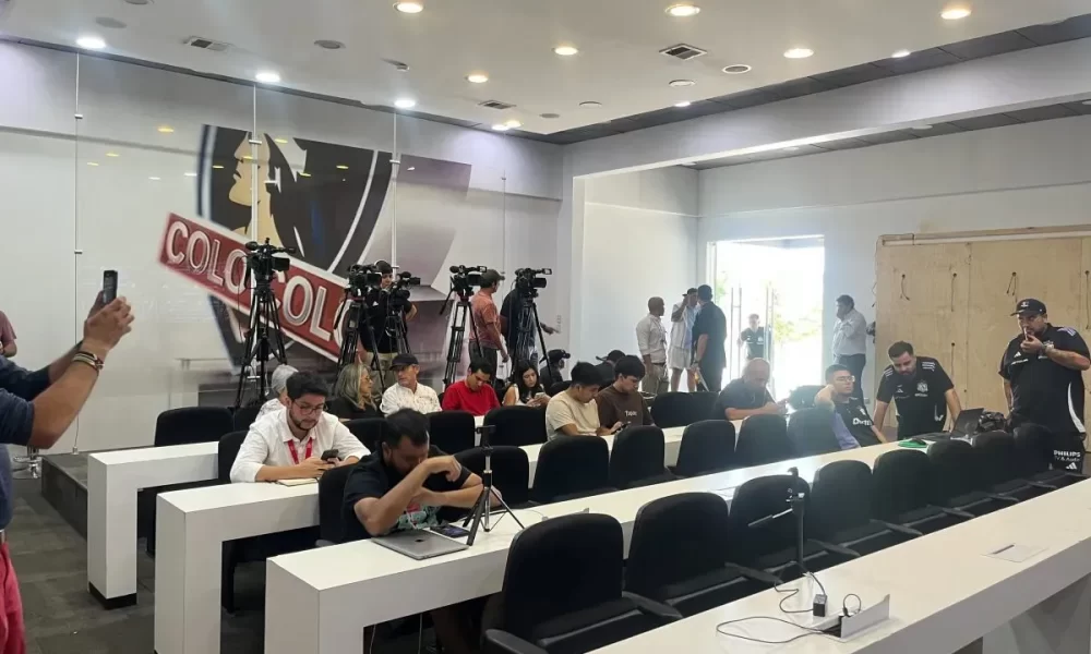 sala de prensa de colo colo