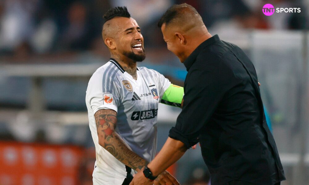 En sus declaraciones, también los jugadores ( y Alfredo Stohwing ) en su totalidad respaldaron a su entrenador