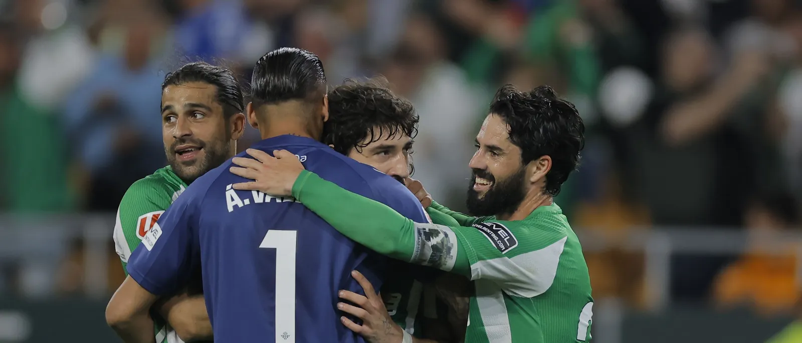 En la agonía, Betis le empató al Real Madrid (Video del 1-1 por la Liga ...