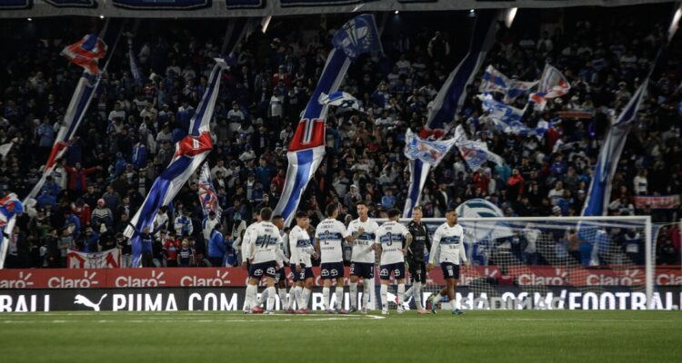 Conmebol se cuadra con Boca y amenaza a UC con jugar sin público si no garantiza tickets a visitantes