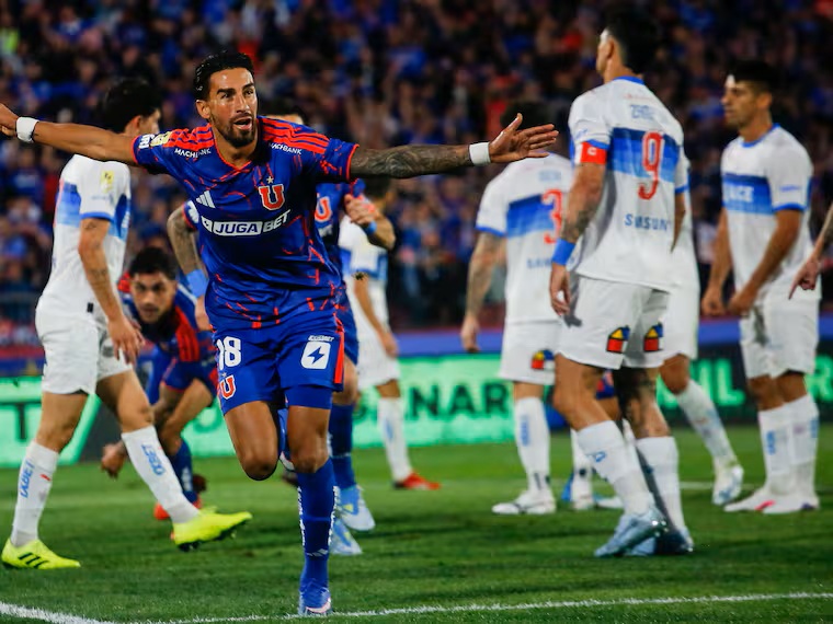 lucero gol universidad de chile clasico universitario