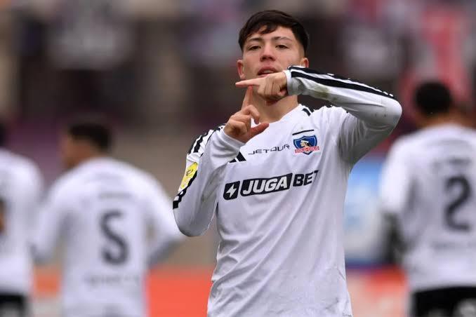 El juvenil Leandro Hernández anotó un golazo en el triunfo de Colo Colo ante Audax Italiano.
