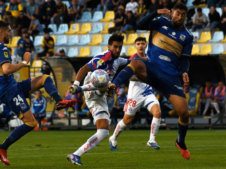 lucero everton universidad de chile