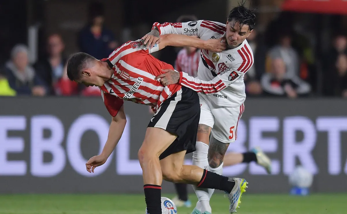 erick pulgar flamengo estudiantes e1792116372752 1200x740 1